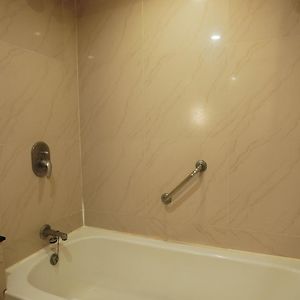 Junior Club Suite